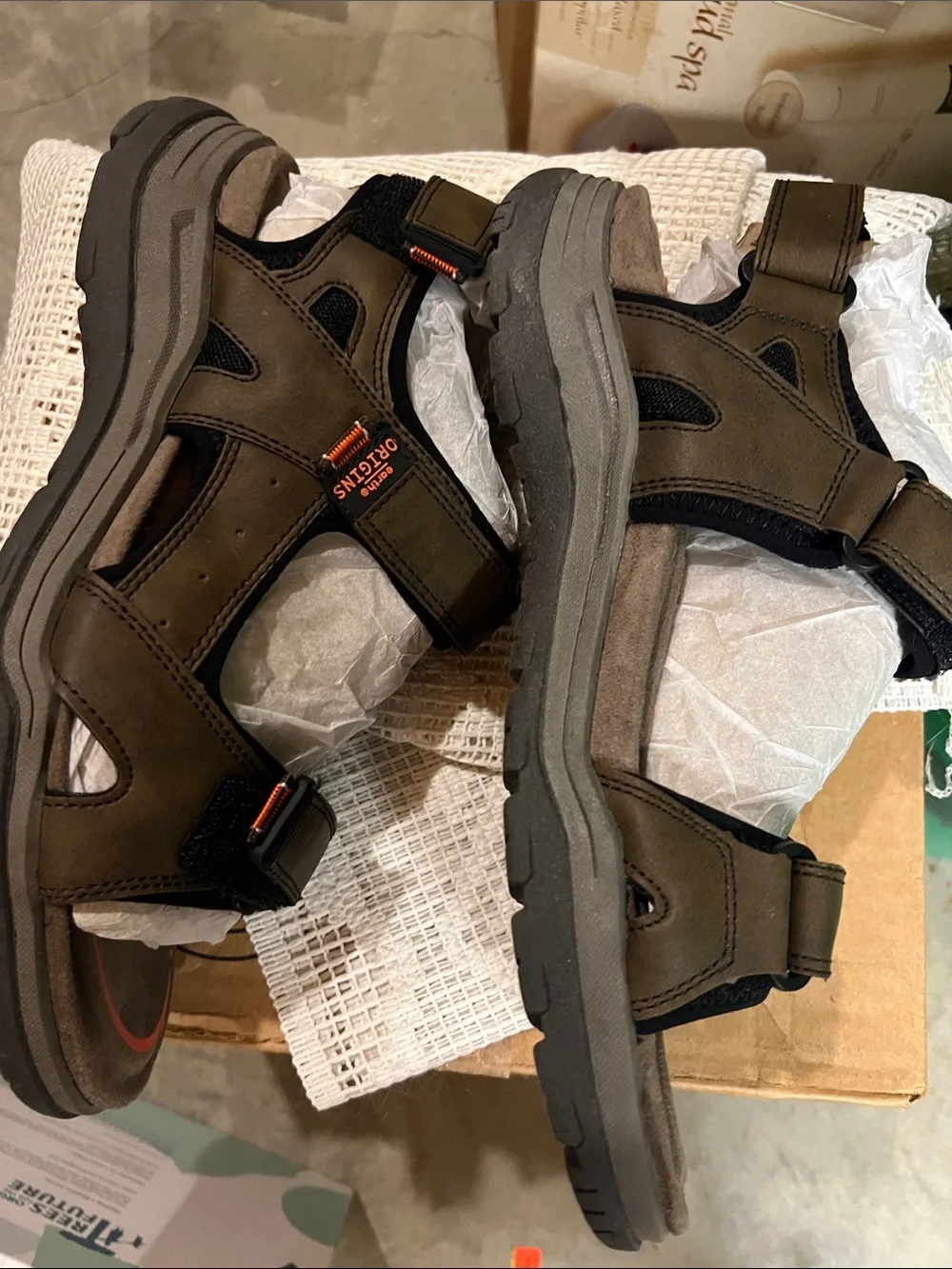 Earth Origins Men's Olive Brown Leather Sport Sandals with Coral Accents
